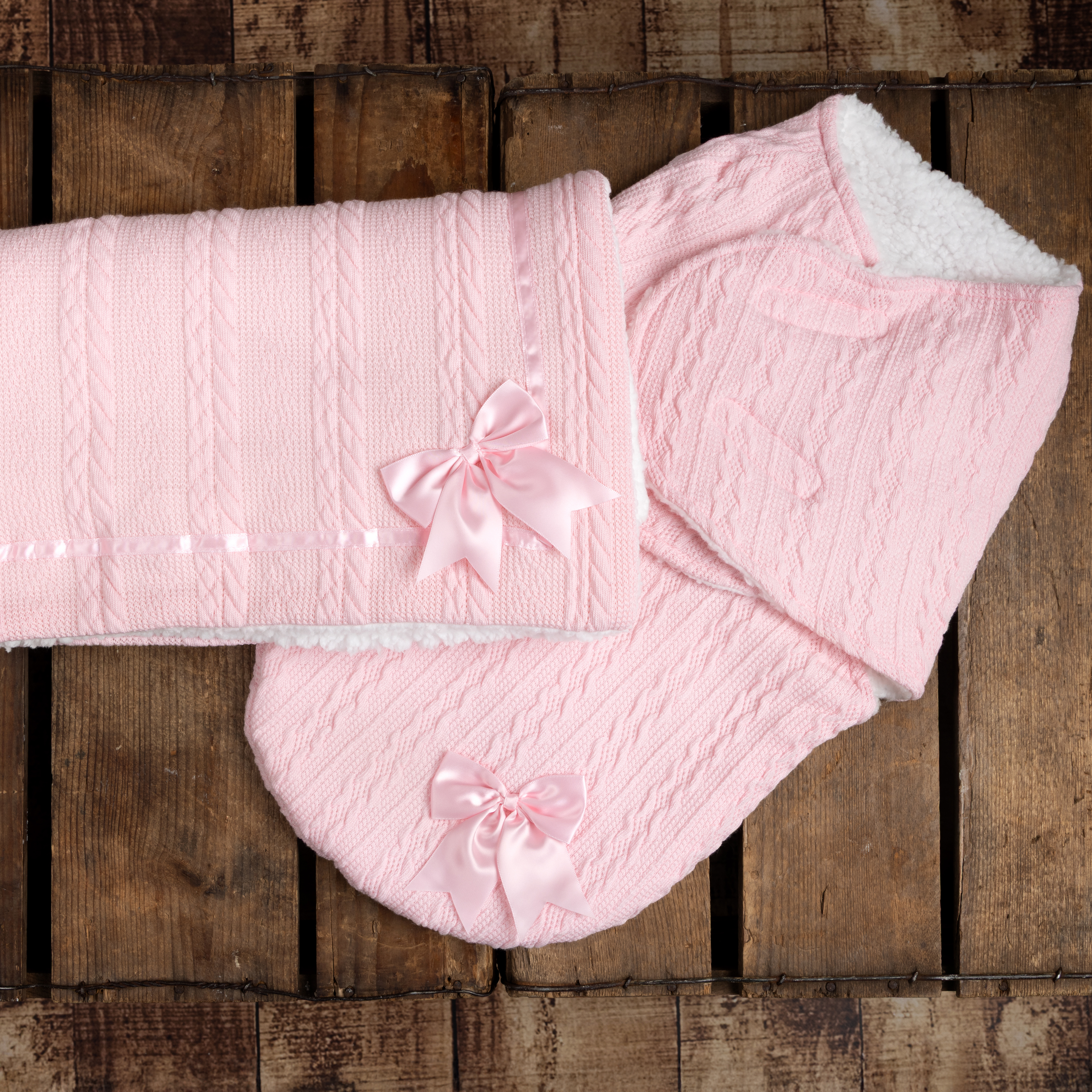 Pink Cable Swaddle Wrap w/Bow : SW188-P