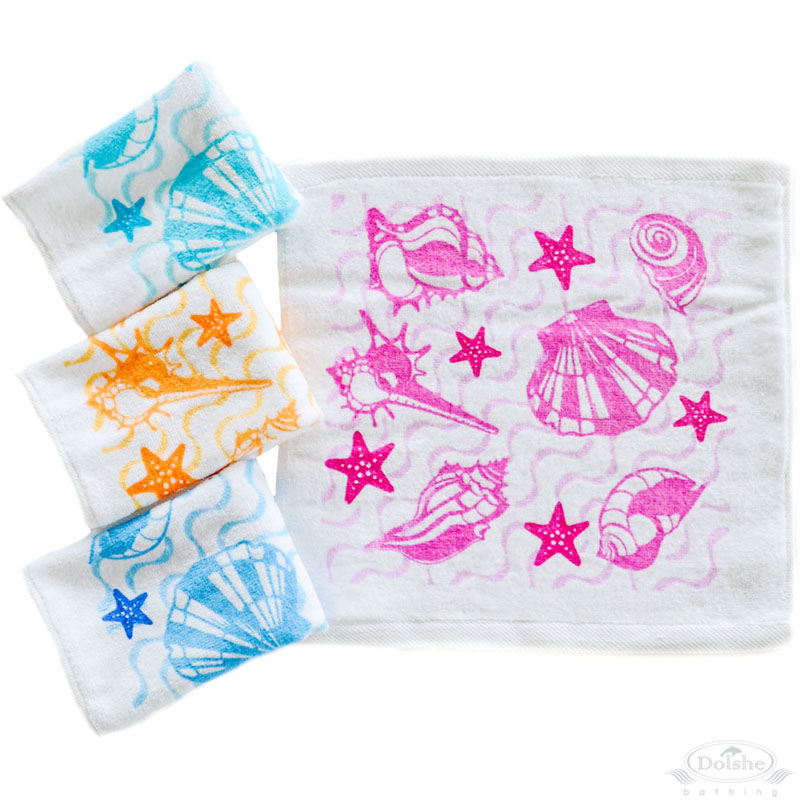Face Cloth No. T462 : Shells